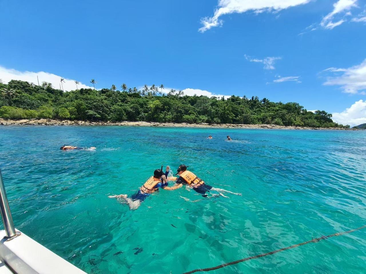Seafar Resort Ko Kut Exterior photo
